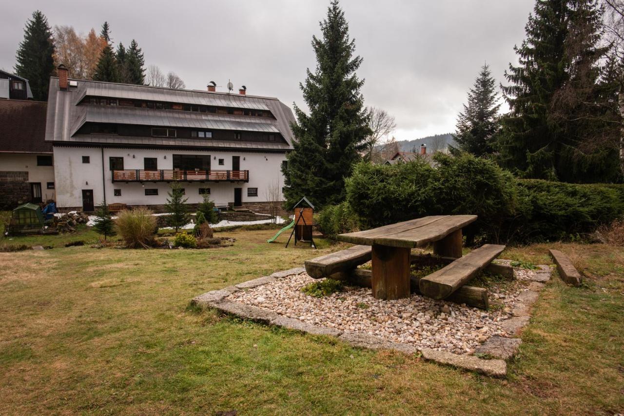 Pension Styl Бедржихов Екстер'єр фото